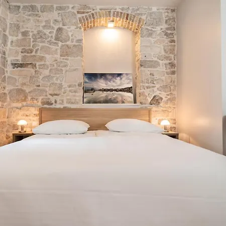 Tifani Luxury Rooms 2 Split Exterior foto
