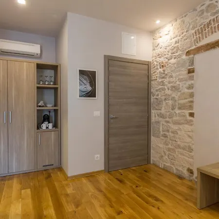 Tifani Luxury Rooms 2 Split Exterior foto