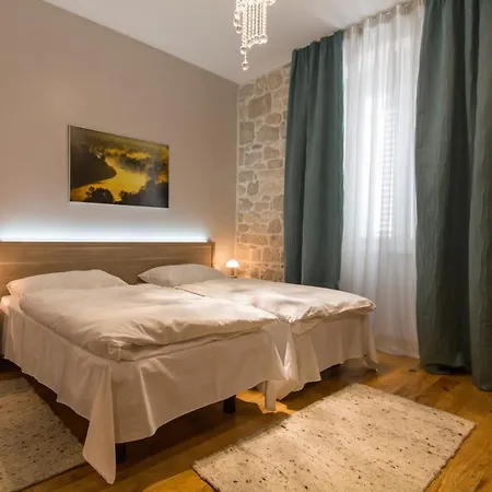 Tifani Luxury Rooms 2 Split Exterior foto